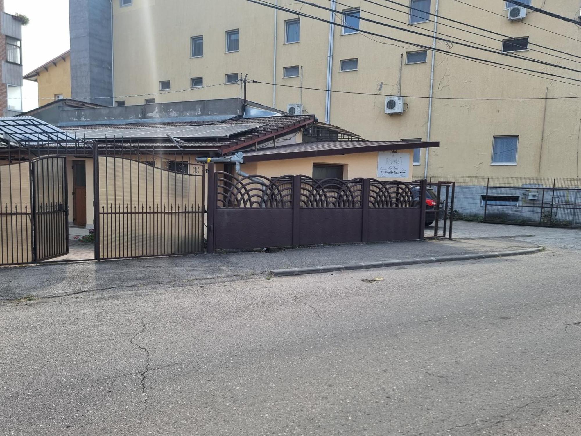La Bebe 2 Beds Apartman Vajdahunyad Kültér fotó